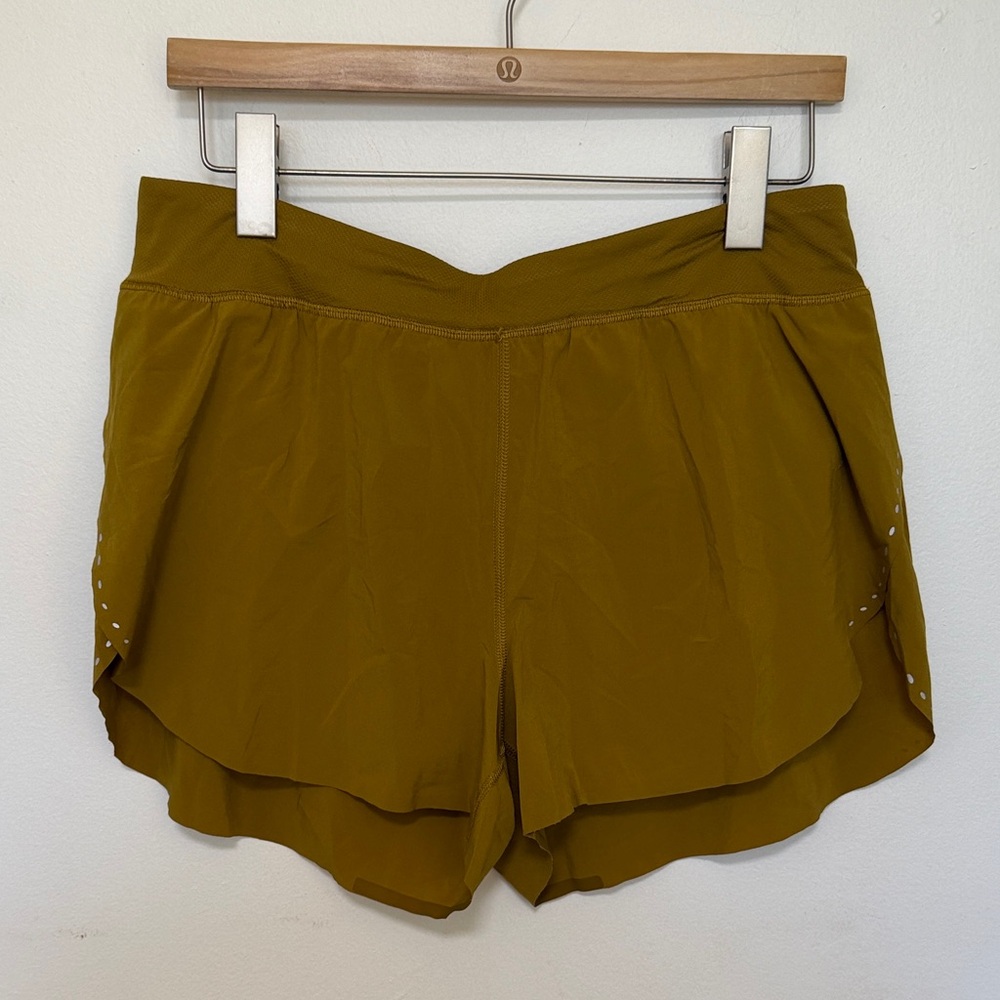 Lululemon Fast & Free Run Shorts - 12- Gold Spice